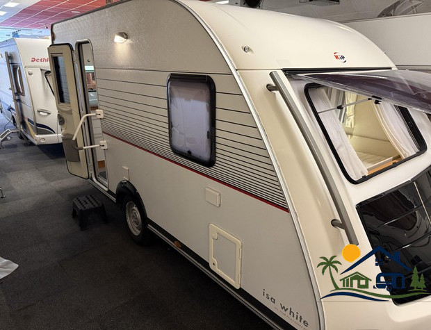 Kip Isa White 41 TDB – Frans bed, voortent en mover
